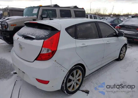2012 Hyundai Accent Se z USA, uszkodzony, nr VIN KMHCU5AE2CU004763